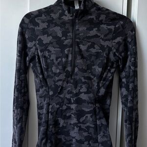 Black and Gray Camouflage Long Sleeve Lululemon Top
